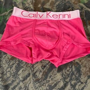 Men’s Off Brand Calvin Trunks, Fits Like Medium!